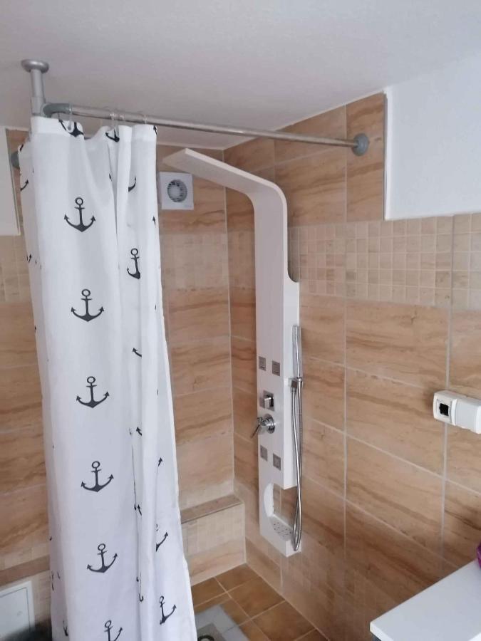 Apartment In Sehlen/Insel Ruegen 3067 Eksteriør bilde
